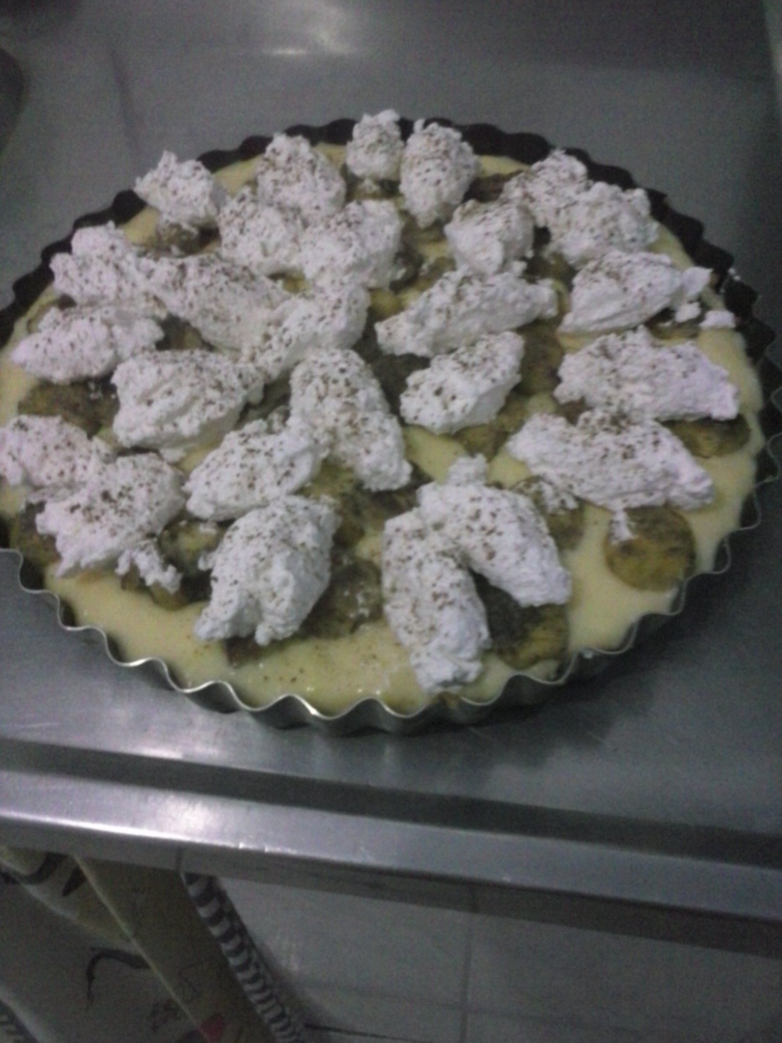 Torta diet de banana com creme de baunilha