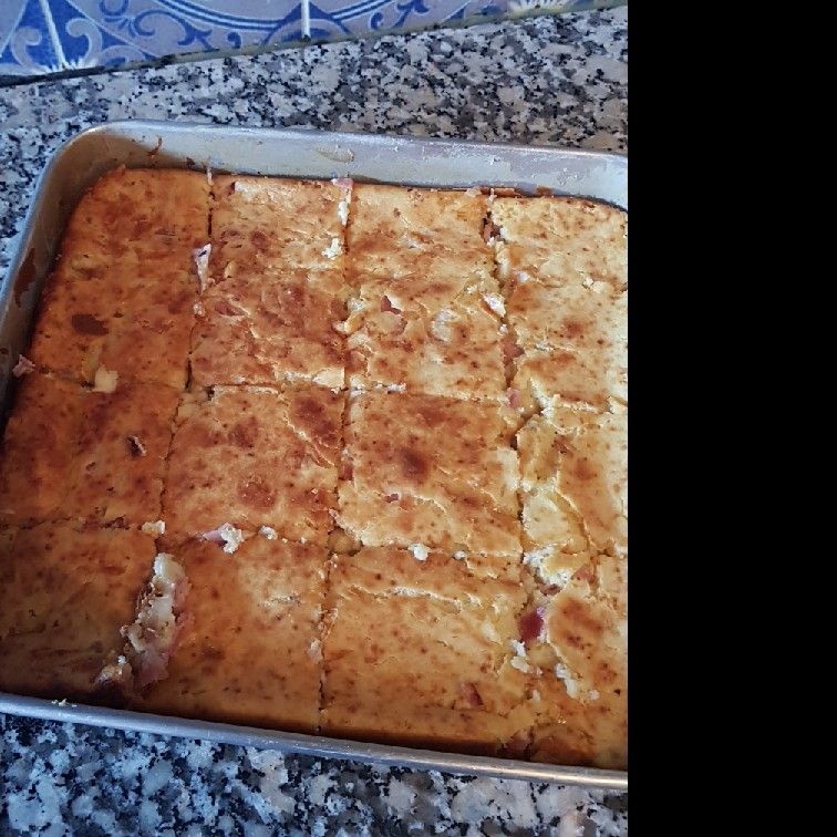 Torta fácil presunto e queijo no liquidificador