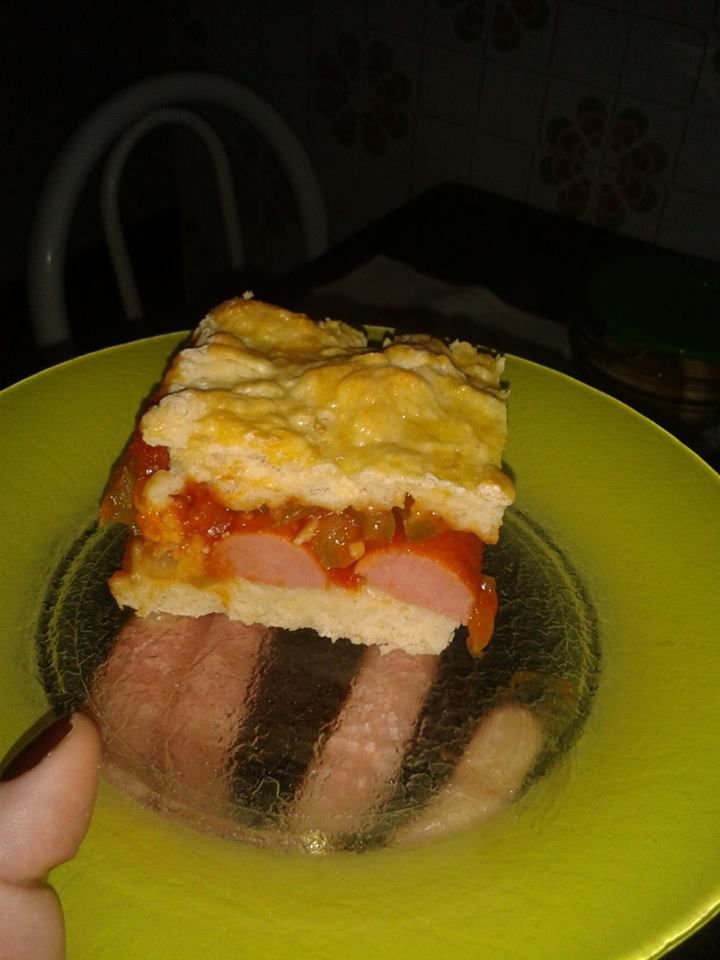 Torta salgada com massa de esfiha