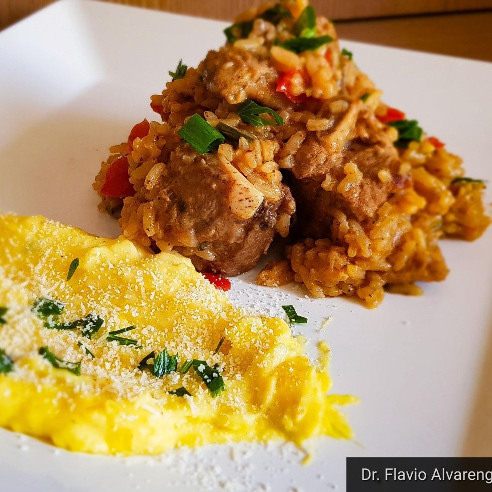 Arroz cremoso com costelinha suína