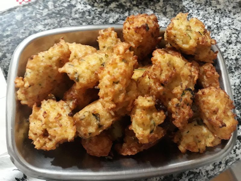 Bolinho de Arroz com cheiro verde