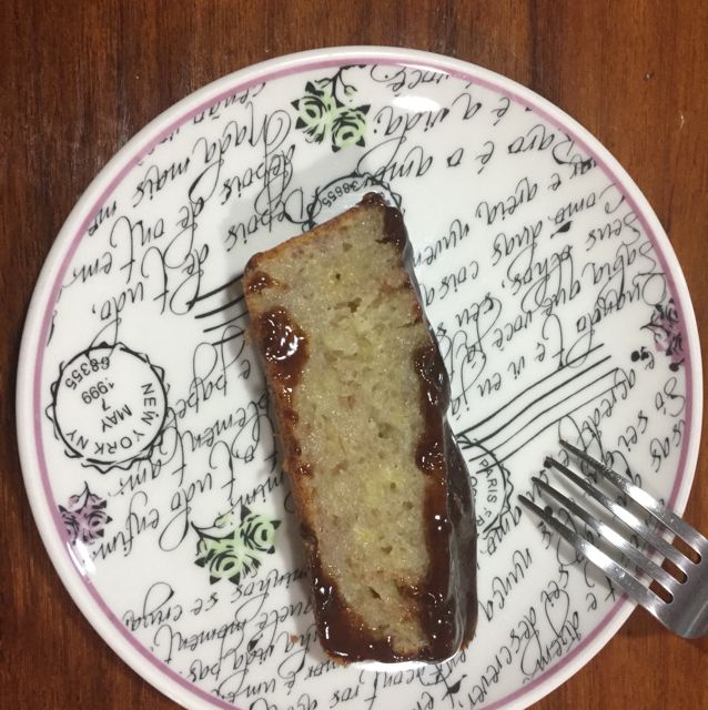 Bolo de banana com ganache de nutella