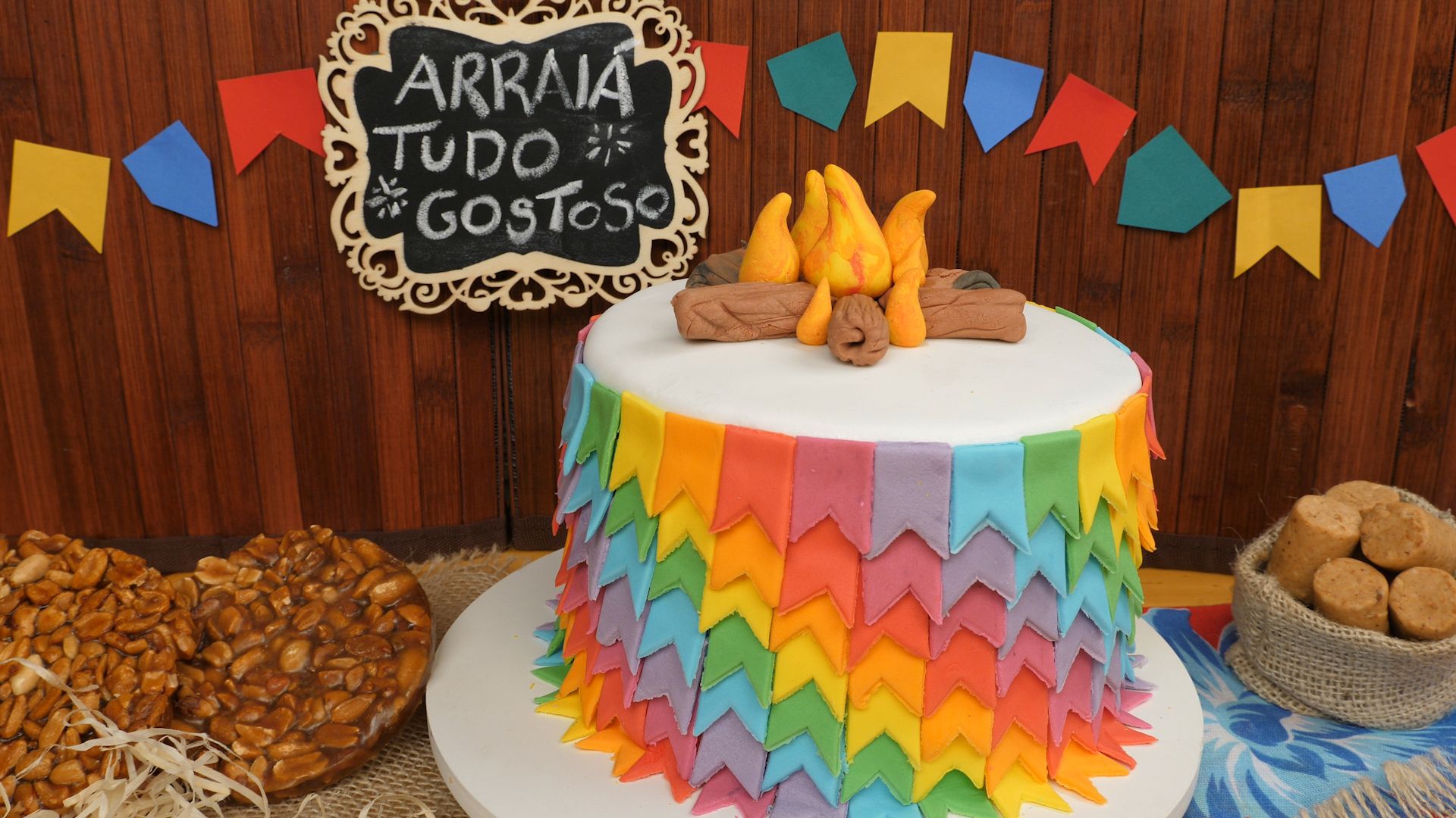 Bolo de Festa Julina