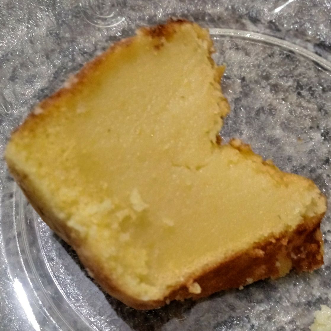 Bolo de fubá cremoso com leite de coco