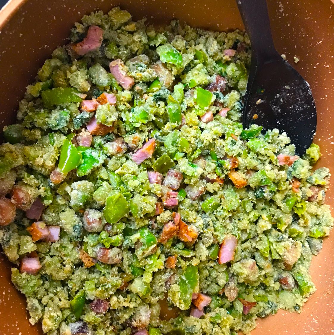 Farofa de jiló com bacon