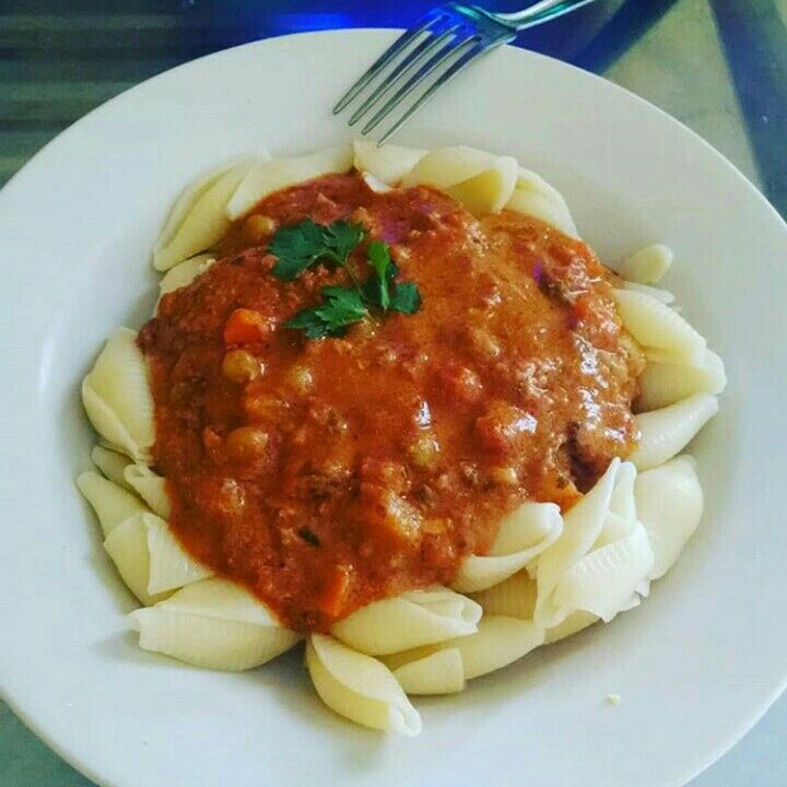 Macarrão ao molho de sardinha