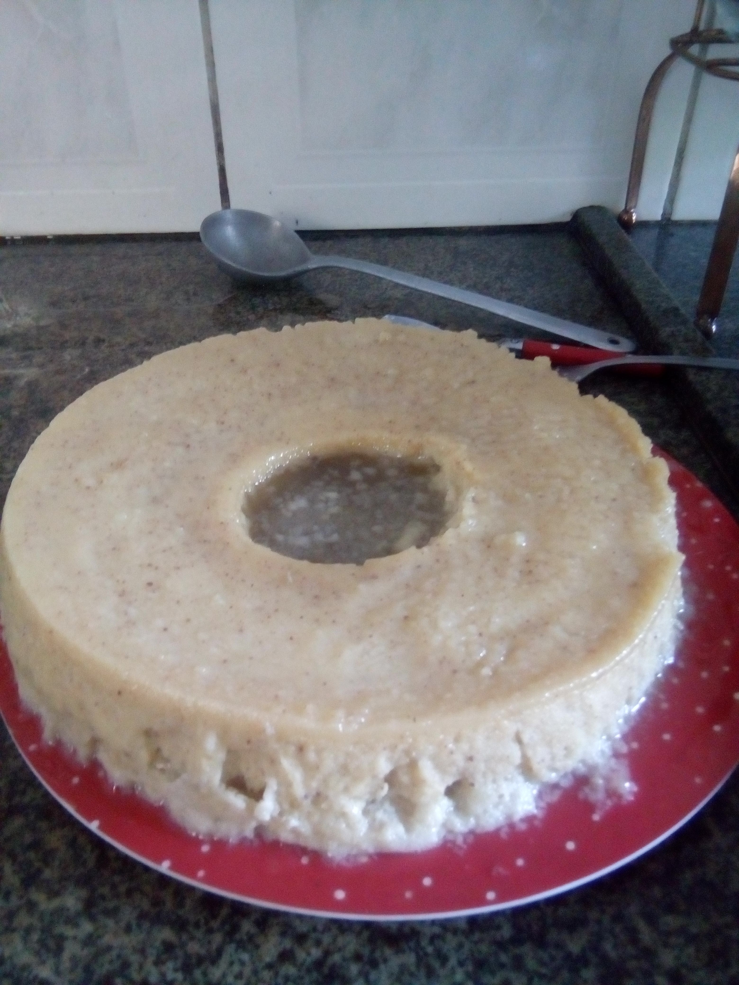 Pudim de pão com canela gelado