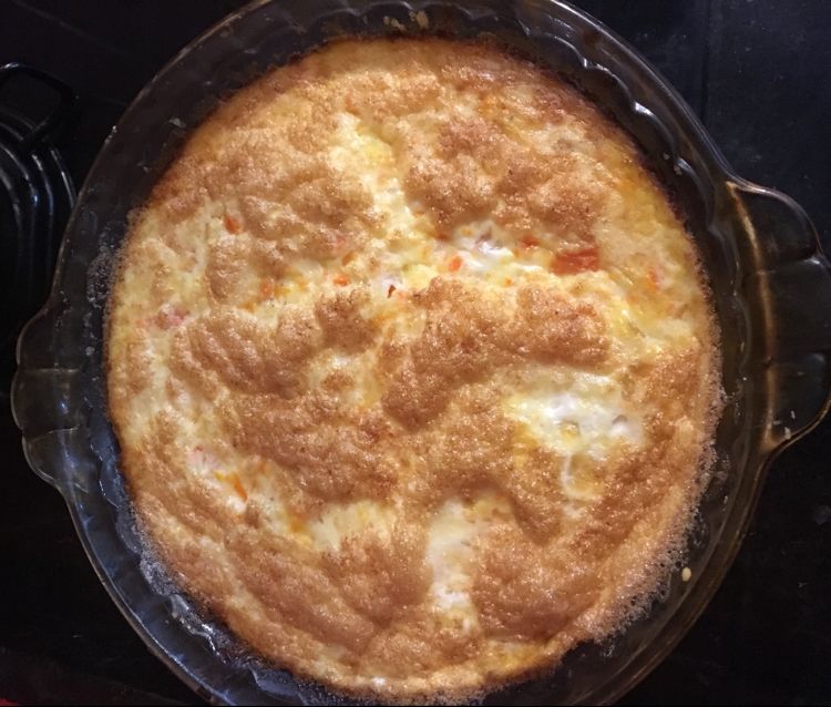 Quichê de frango cremoso com creme de leite