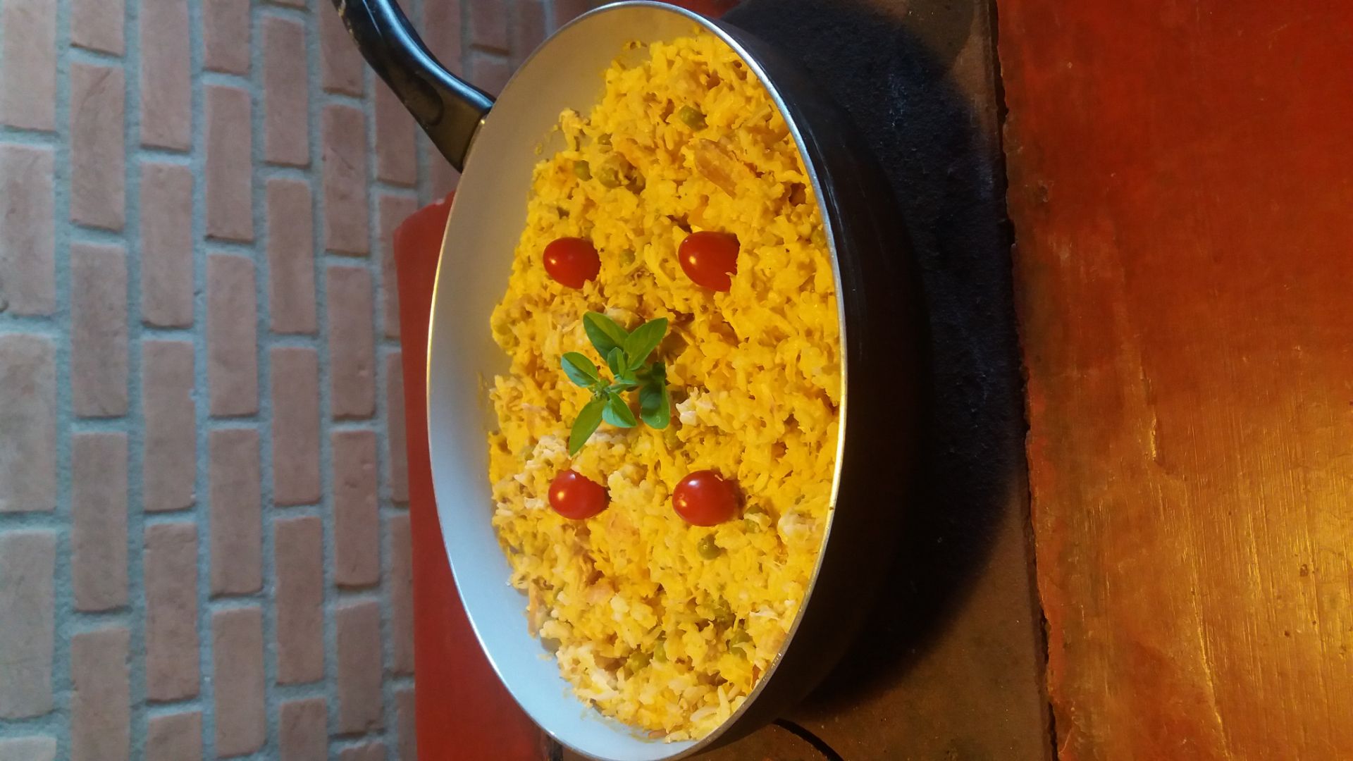 Risoto de frango com arroz agulhinha