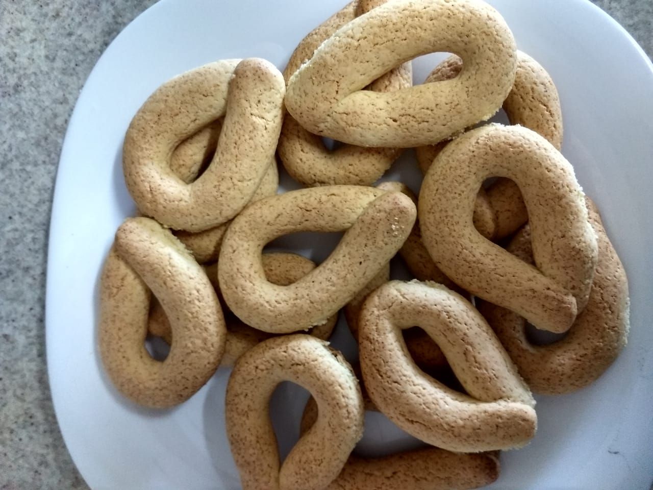 Rosca de milho e polvilho com erva doce