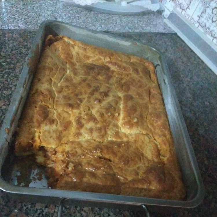 Torta de sardinha com alho negro