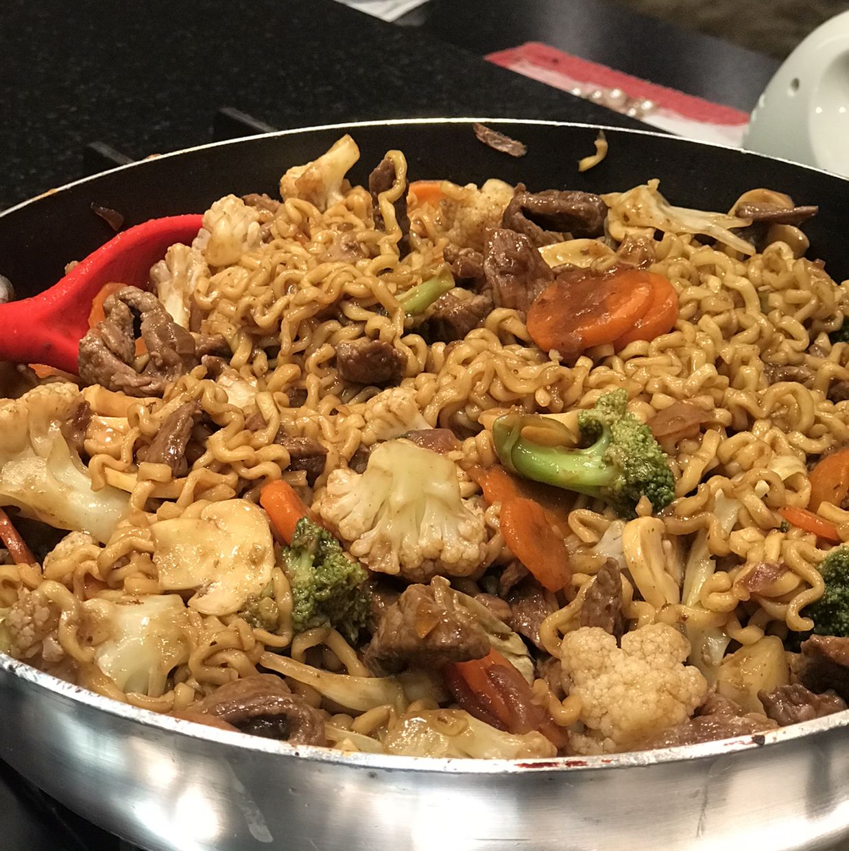 Yakisoba fácil de carne